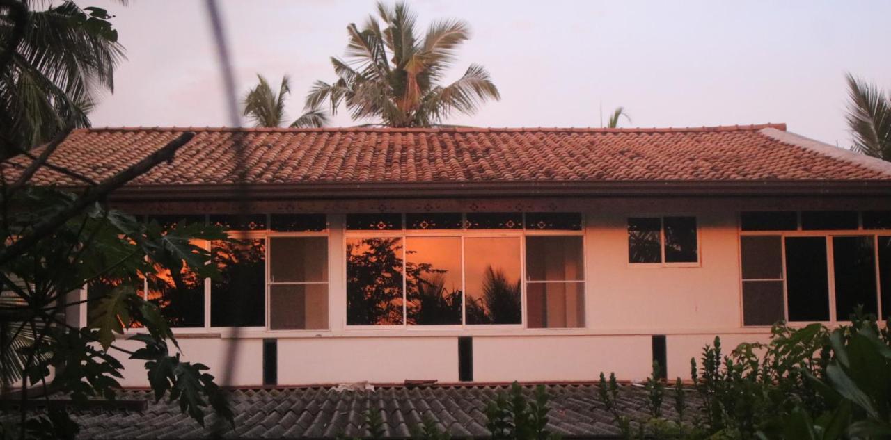 Happy Cocos Beach House واسكادوا المظهر الخارجي الصورة